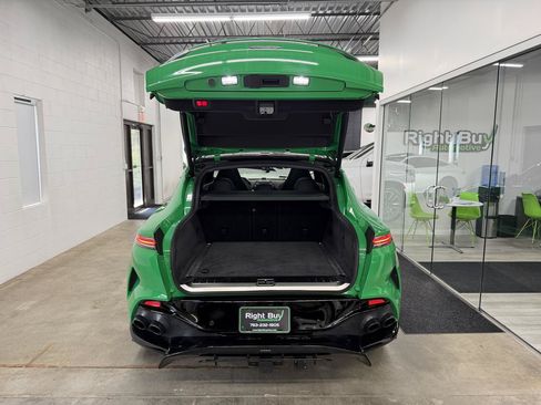 Used 2025 Aston Martin DBX 707 AWD/4WD image 18