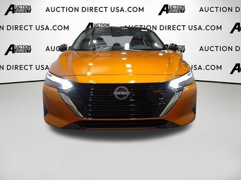 Used 2024 Nissan Sentra SR image 3