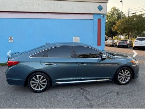 Used 2017 Hyundai Sonata Limited w/ Tech Package 03 FWD image 6