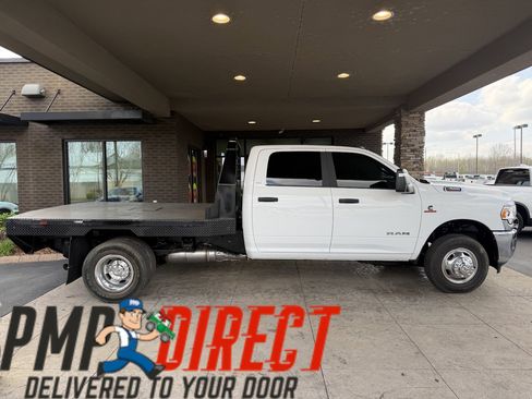 Used 2024 RAM 3500 SLT w/ Quick Order Package 2YG SLT AWD/4WD image 6