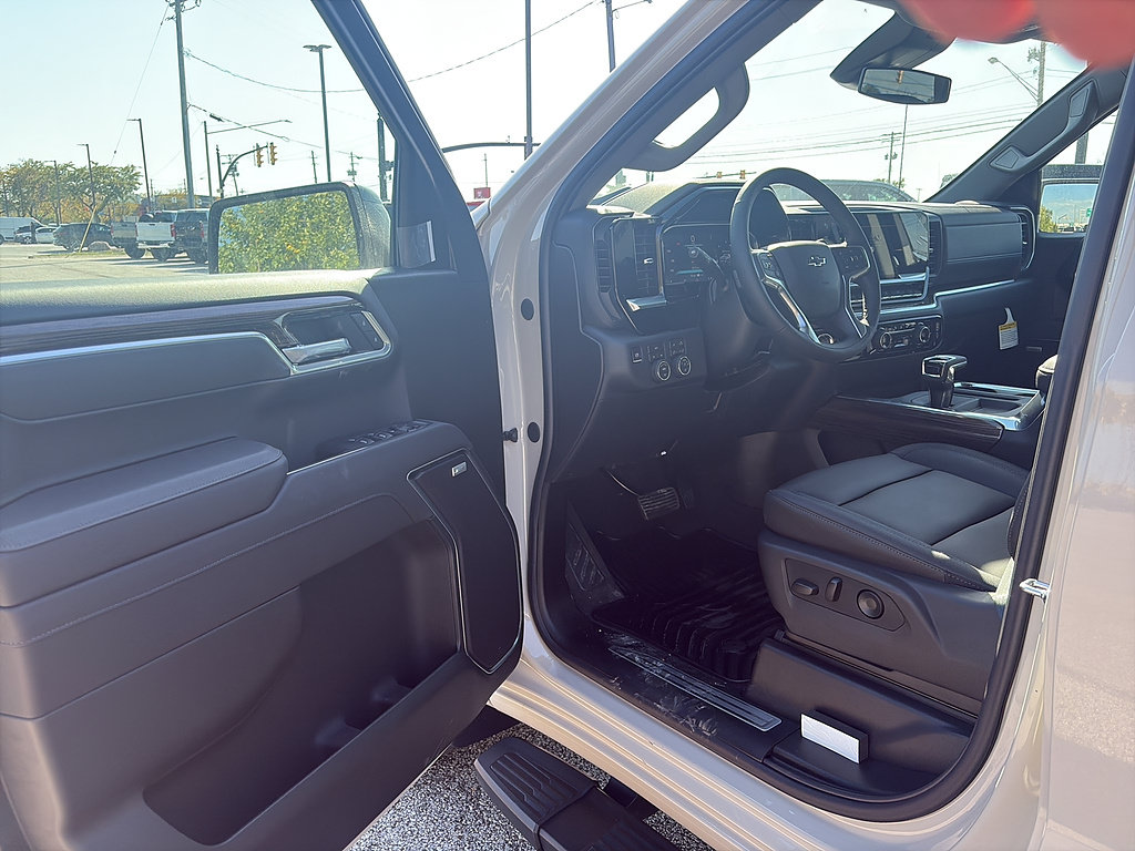 New 2026 Chevrolet Silverado 1500 RST w/ All Star Edition Plus AWD/4WD image 10