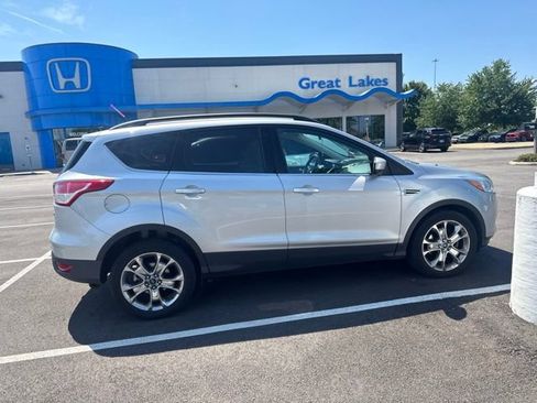 Used 2014 Ford Escape SE w/ Equipment Group 201A FWD image 2
