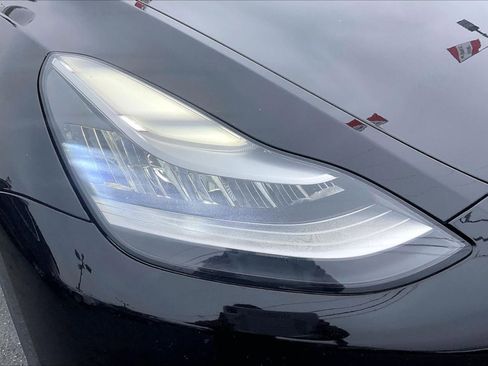 Used 2020 Tesla Model Y Long Range AWD/4WD image 27