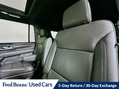 Used 2022 Chevrolet Suburban LT w/ LT Signature Plus Package image 26