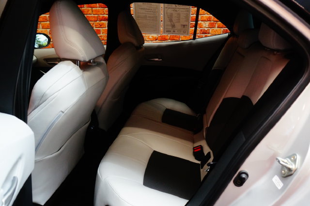 Used 2025 Toyota Corolla XSE FWD image 33