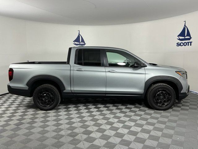 Certified 2025 Honda Ridgeline TrailSport+ image 6