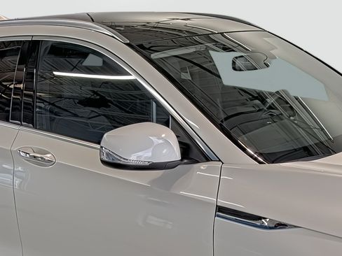 Used 2020 INFINITI QX50 Luxe AWD/4WD image 17