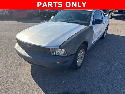 Used 2006 Ford Mustang Deluxe