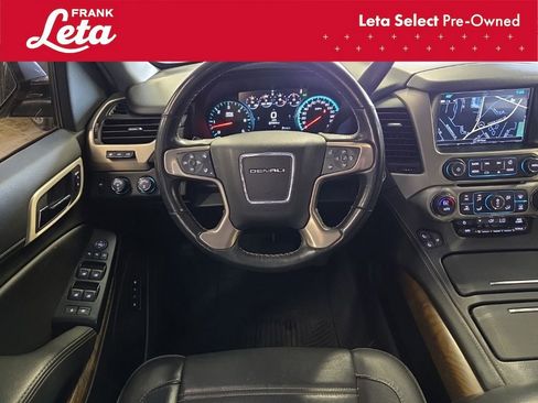 Used 2019 GMC Yukon Denali w/ Denali Ultimate Package image 23