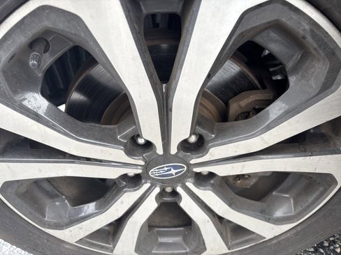 Used 2022 Subaru Forester Limited image 10