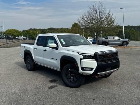 New 2027 Nissan Frontier PRO-4X w/ Pro Premium Package AWD/4WD image 2