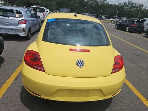 Used 2015 Volkswagen Beetle 1.8T FWD image 4