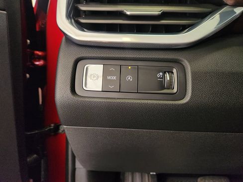 Used 2026 GMC Acadia Denali Ultimate w/ LPO, Floor Liner Package FWD image 21