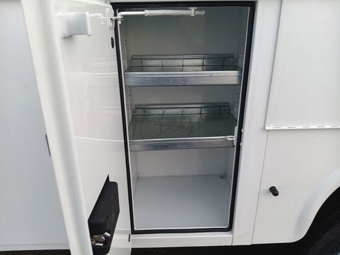 New 2024 RAM 5500 Tradesman image 41