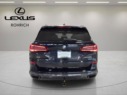 Used 2022 BMW X5 M50i w/ Executive Package image 6