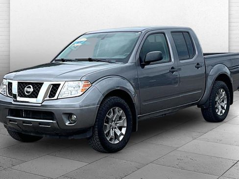 Used 2021 Nissan Frontier SV RWD image 13
