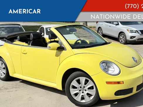 Used 2007 Volkswagen Beetle Convertible w/ Package 1 FWD image 1