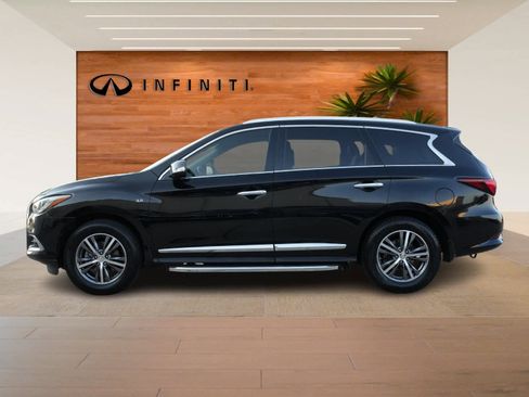Used 2017 INFINITI QX60 FWD w/ Premium Plus Package image 4