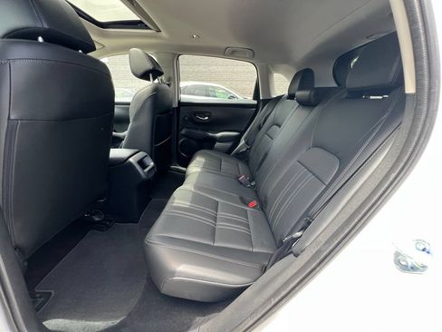 Used 2025 Honda HR-V EX-L image 15