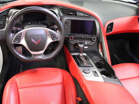 Used 2016 Chevrolet Corvette Z06 w/ 3LZ Preferred Equipment Group RWD image 39