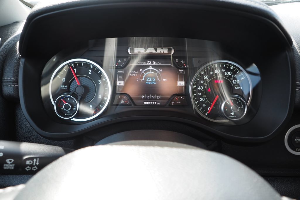 Used 2022 RAM 1500 Laramie AWD/4WD image 25