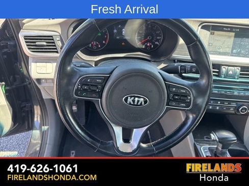 Used 2016 Kia Optima EX w/ Premium Package FWD image 21