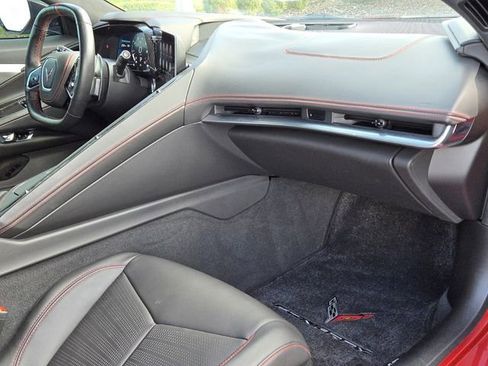 Used 2022 Chevrolet Corvette Stingray Premium Cpe w/ Z51 Performance Package image 14