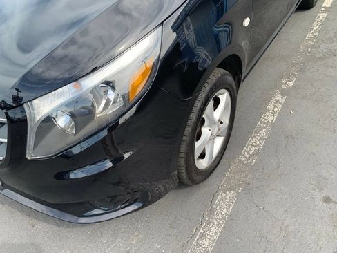 Used 2020 Mercedes-Benz Metris Passenger w/ Premium Safety Package image 2