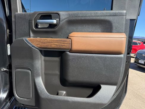 Used 2021 Chevrolet Silverado 2500 High Country w/ Z71 Off-Road Package image 24