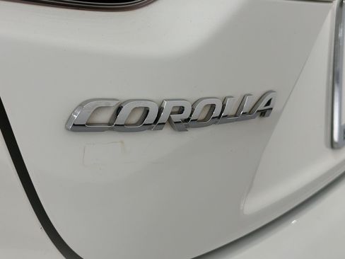 Used 2020 Toyota Corolla LE FWD image 34
