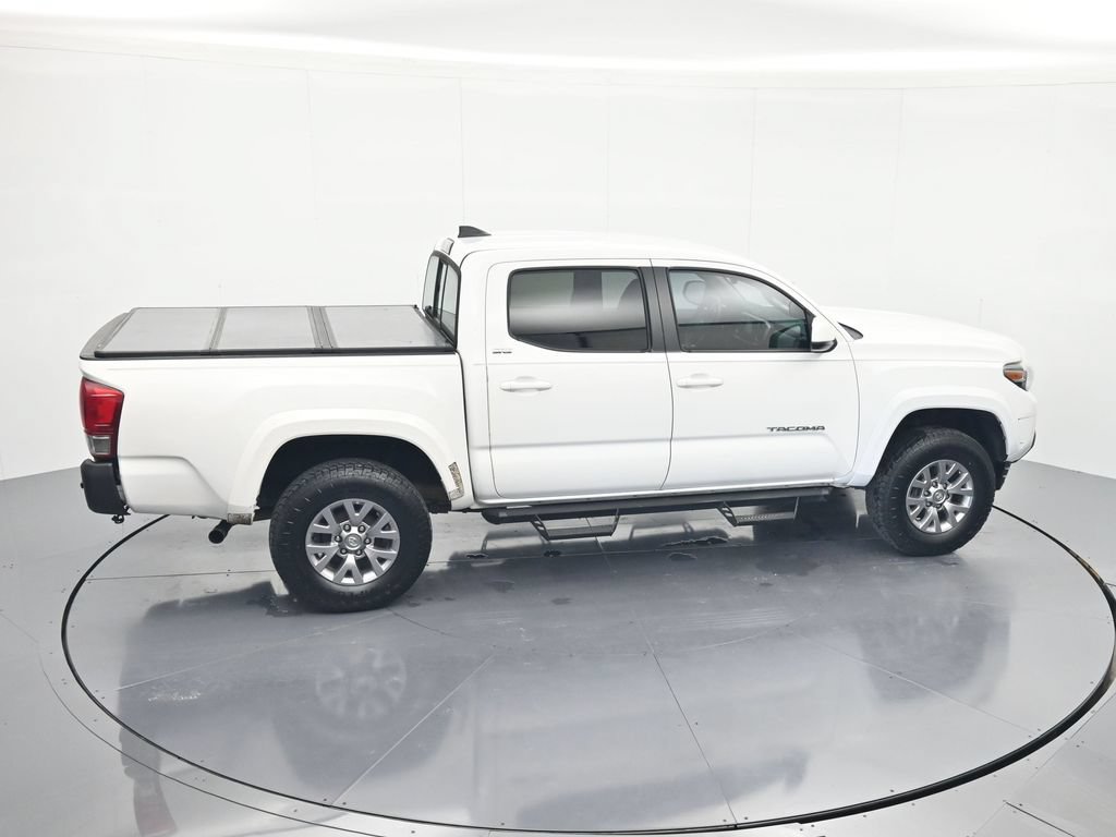 Used 2017 Toyota Tacoma SR5 w/ Tow Package AWD/4WD image 31