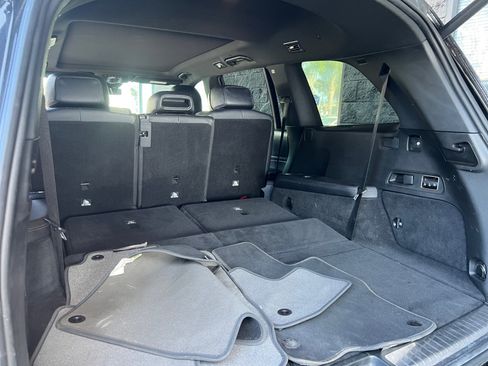Used 2021 Mercedes-Benz GLS 580 4MATIC image 20