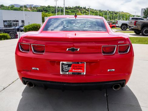 Used 2011 Chevrolet Camaro SS w/ RS Package RWD image 7