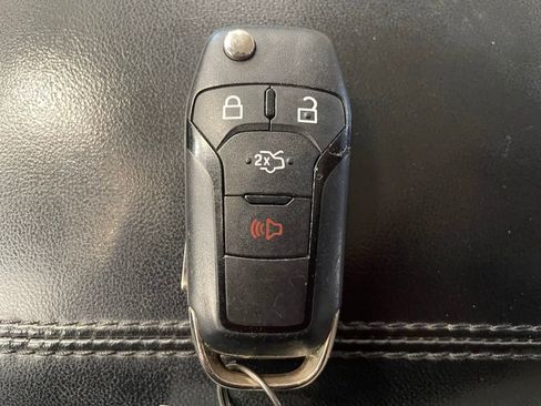 Used 2021 Ford Explorer 2WD image 15