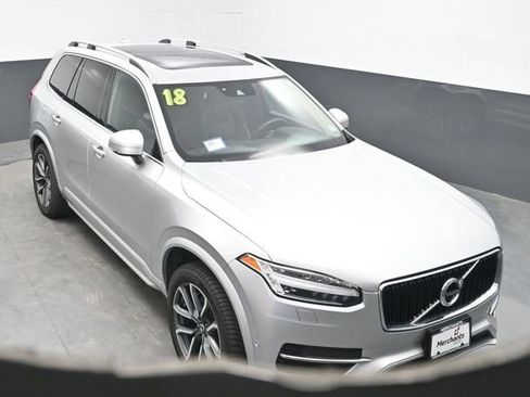 Used 2018 Volvo XC90 T6 Momentum w/ Convenience Package AWD/4WD image 31