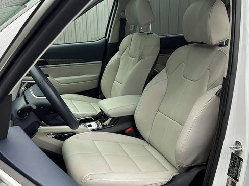 Used 2025 Kia Telluride EX FWD image 27