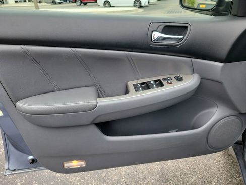 Used 2007 Honda Accord EX-L image 17