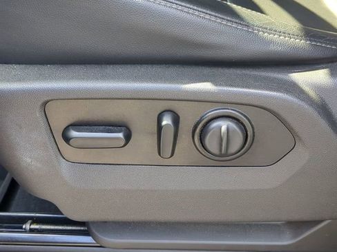 Used 2020 GMC Sierra 1500 SLT w/ SLT Premium Plus Package image 21