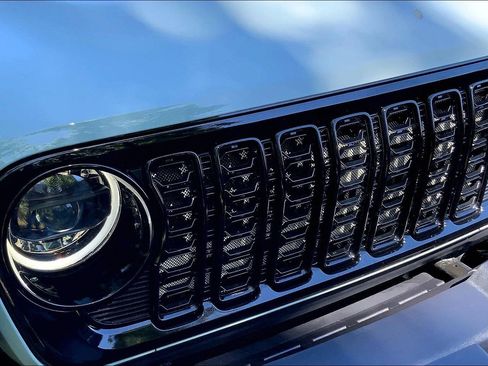Certified 2024 Jeep Wrangler Unlimited Sport AWD/4WD image 27