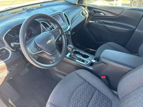 Used 2023 Chevrolet Equinox LT w/ LPO, Floor Liner Package image 11