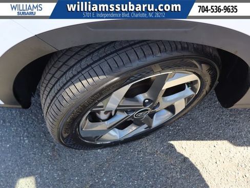 Used 2023 Hyundai Venue SEL w/ Cargo Package FWD image 43
