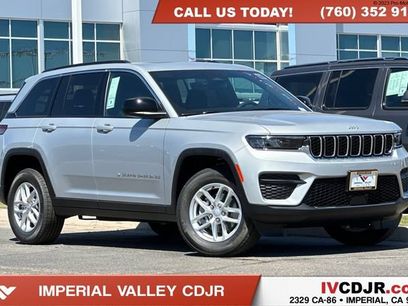New 2025 Jeep Grand Cherokee Laredo X