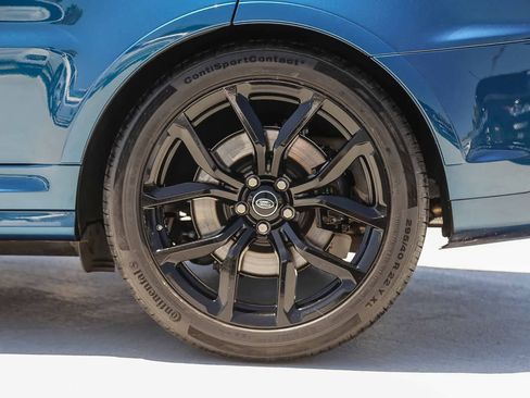 Used 2021 Land Rover Range Rover Sport SVR AWD/4WD image 9