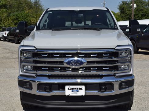 New 2026 Ford F250 Lariat w/ Lariat Premium Package image 2