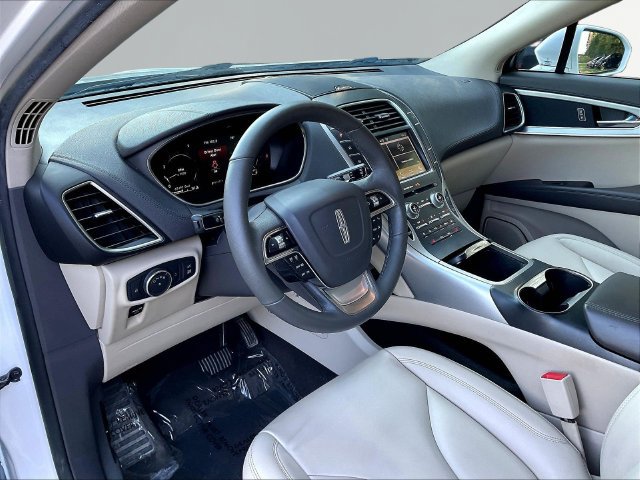 Used 2019 Lincoln Nautilus FWD image 18
