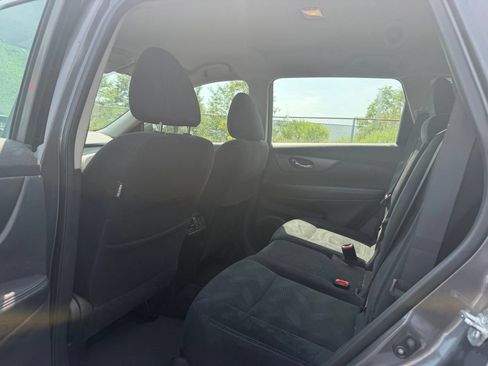 Used 2014 Nissan Rogue S AWD/4WD image 11