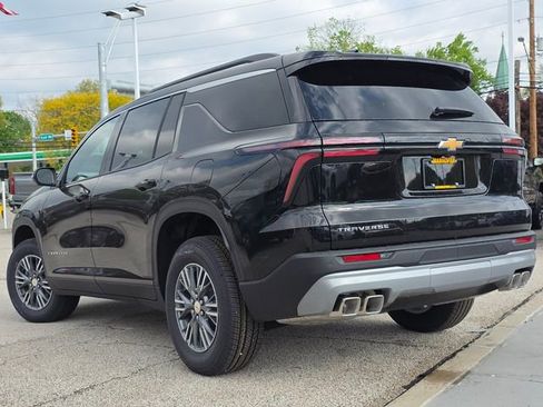 New 2026 Chevrolet Traverse LT FWD image 14