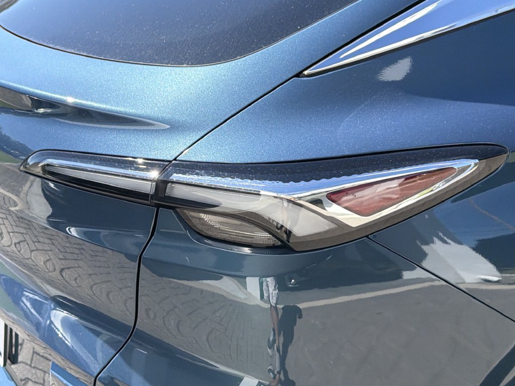 New 2026 Buick Envista Sport Touring FWD image 11