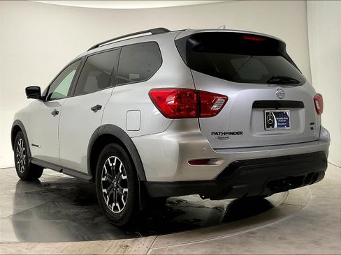 Used 2019 Nissan Pathfinder SL w/ Rock Creek Edition AWD/4WD image 3