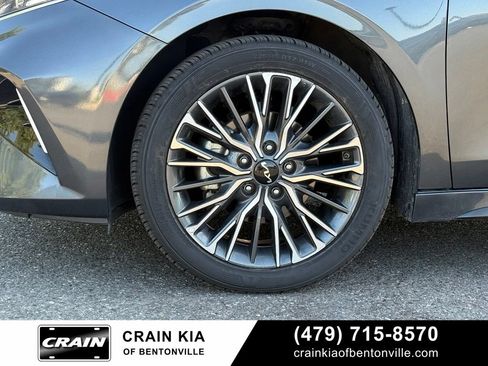 Certified 2024 Kia Forte GT-Line FWD image 29